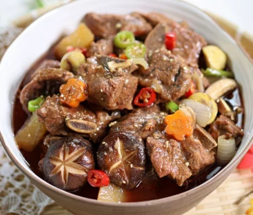 Community topic media