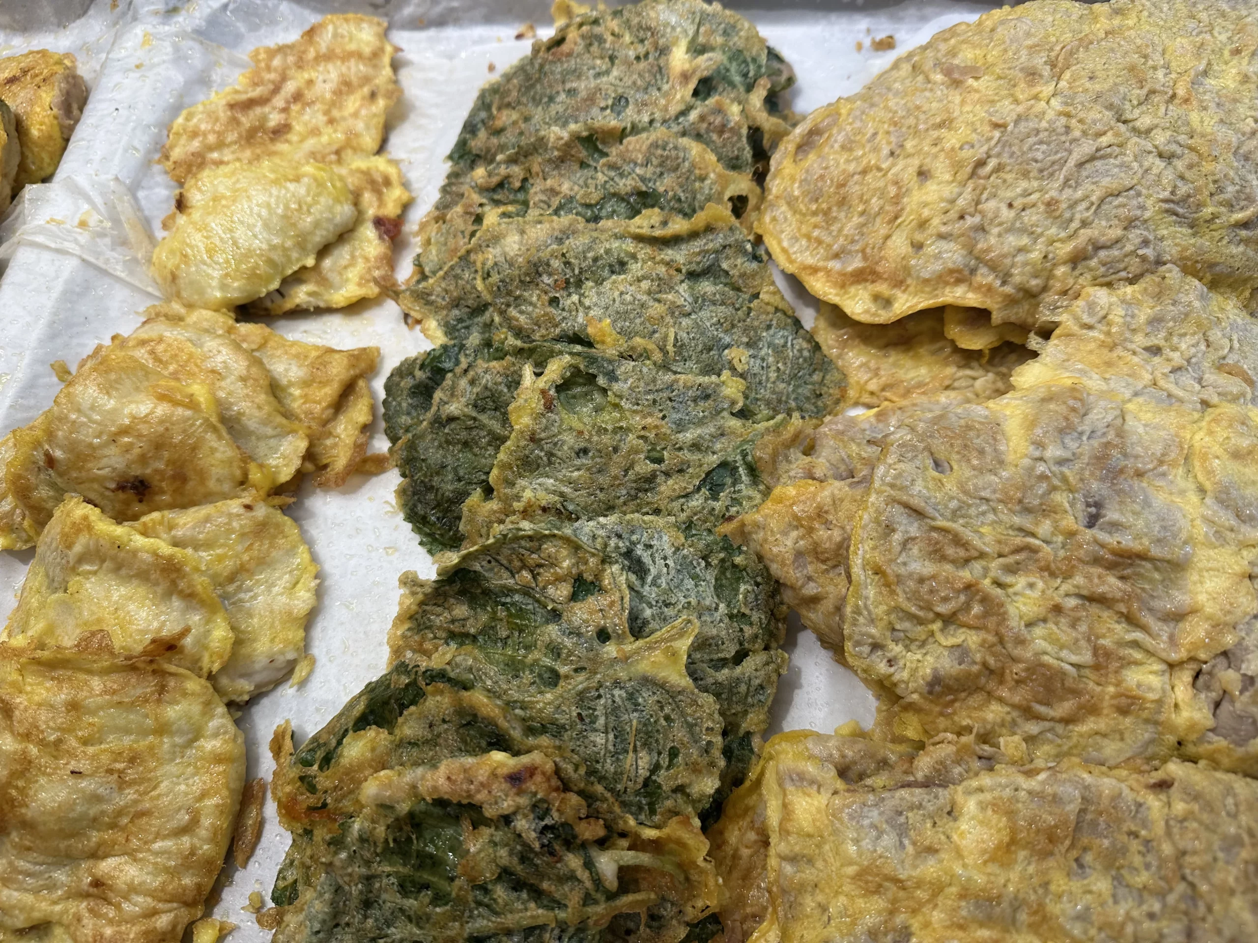 Community topic media