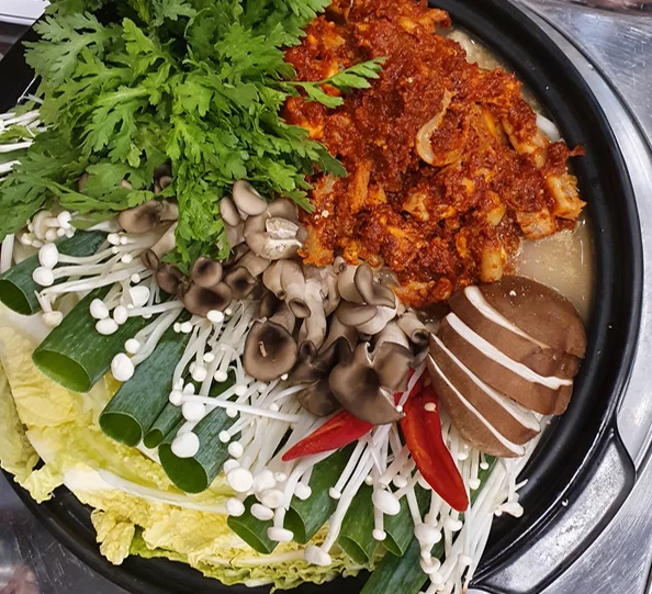 Korean mushroom hot pot