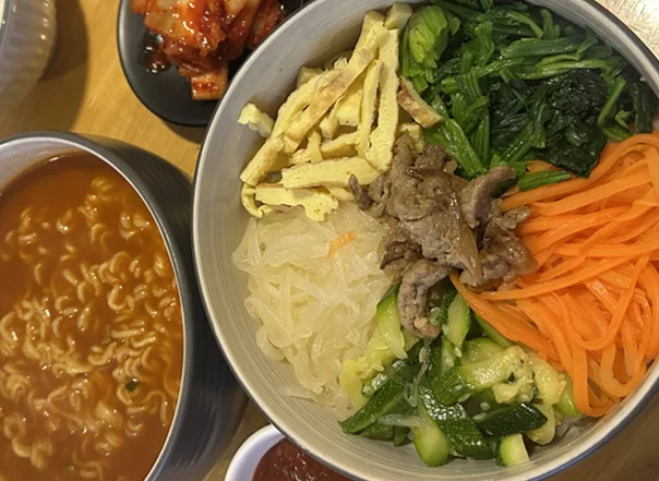 Community topic media