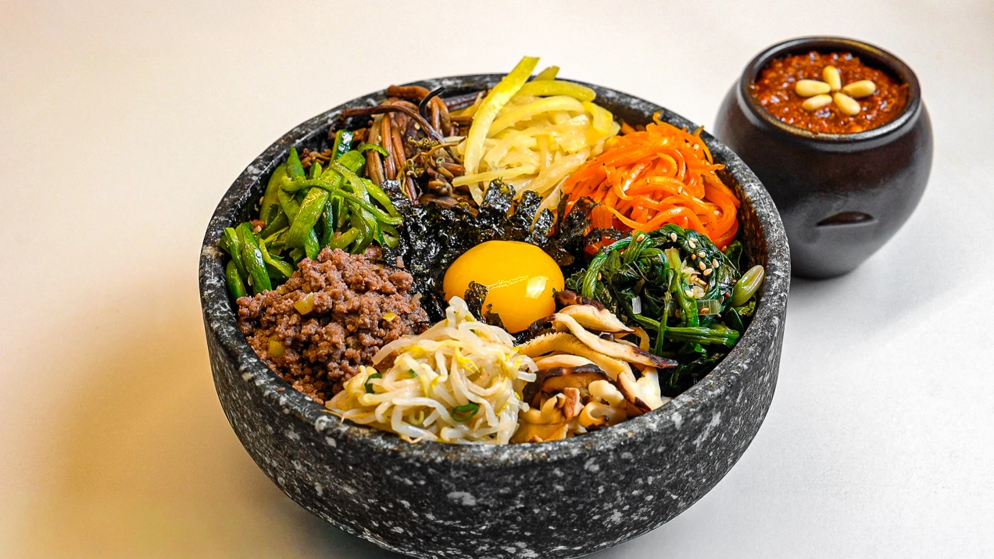 Dolsot Bibimbap