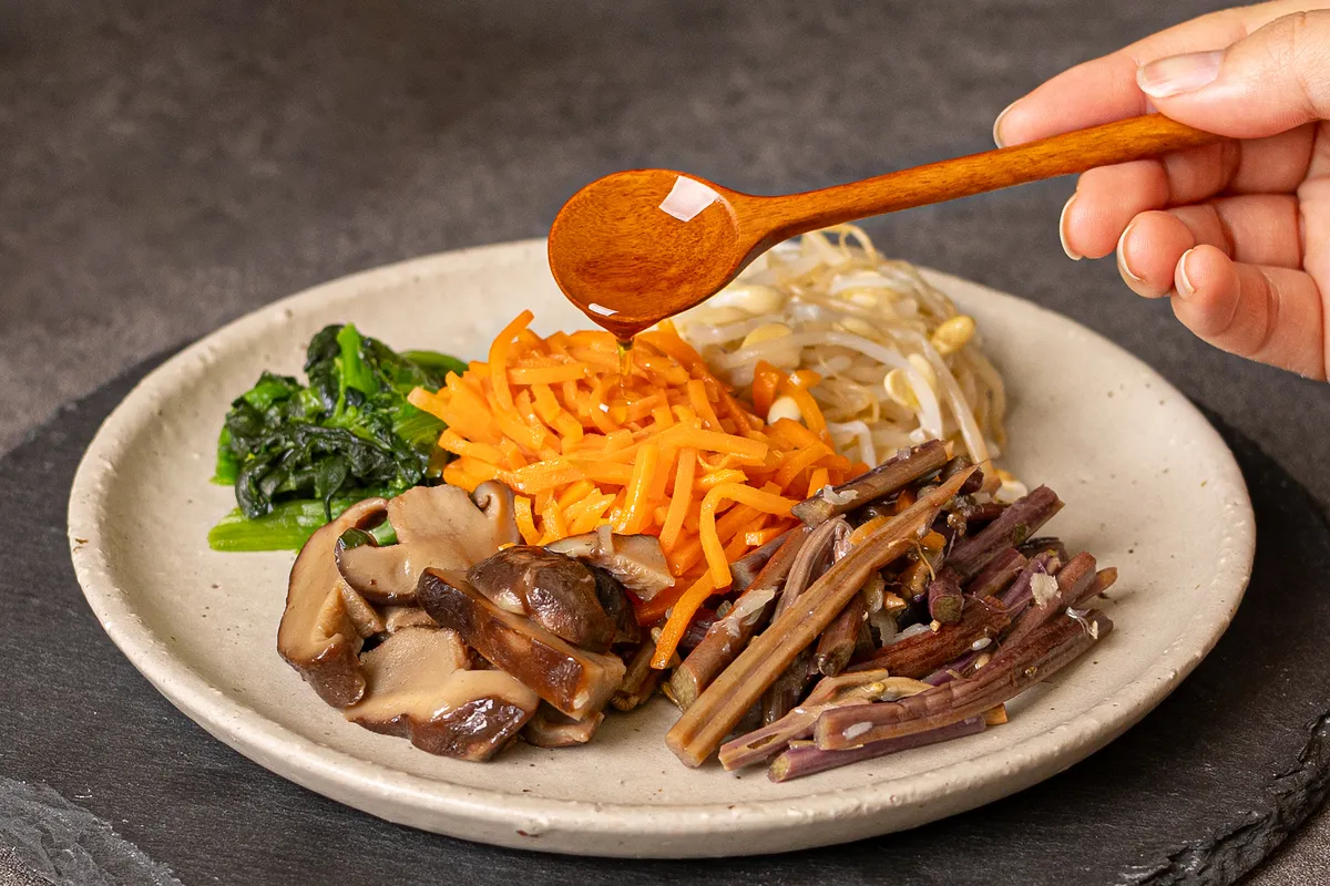 A Complete Guide to Korean Bibimbap Ingredients