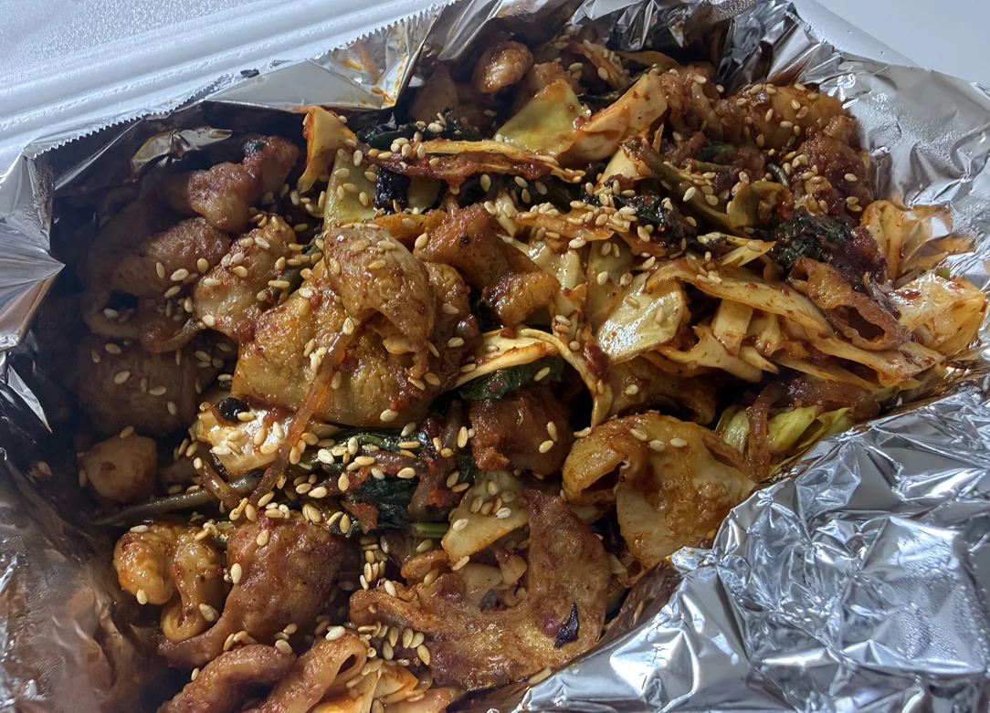 Community topic media