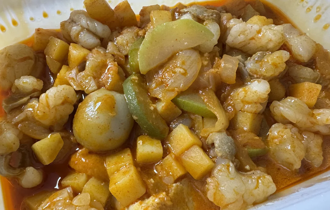 Community topic media